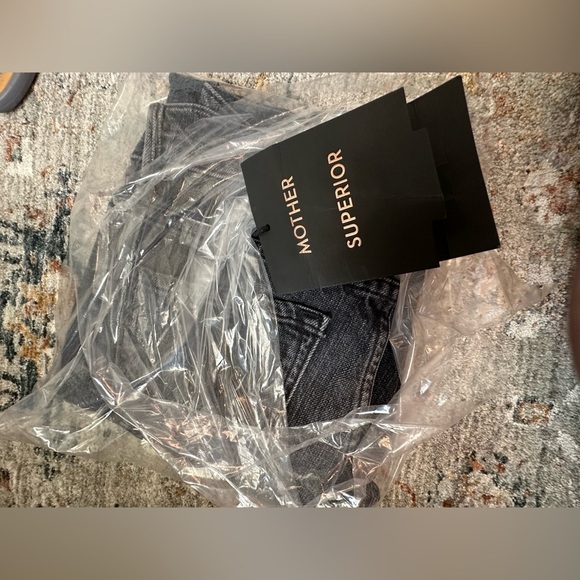 🎸MOTHER🎸🔥NWT🔥High Waisted Rascal Ankle Step Fray - Picture 6 of 6